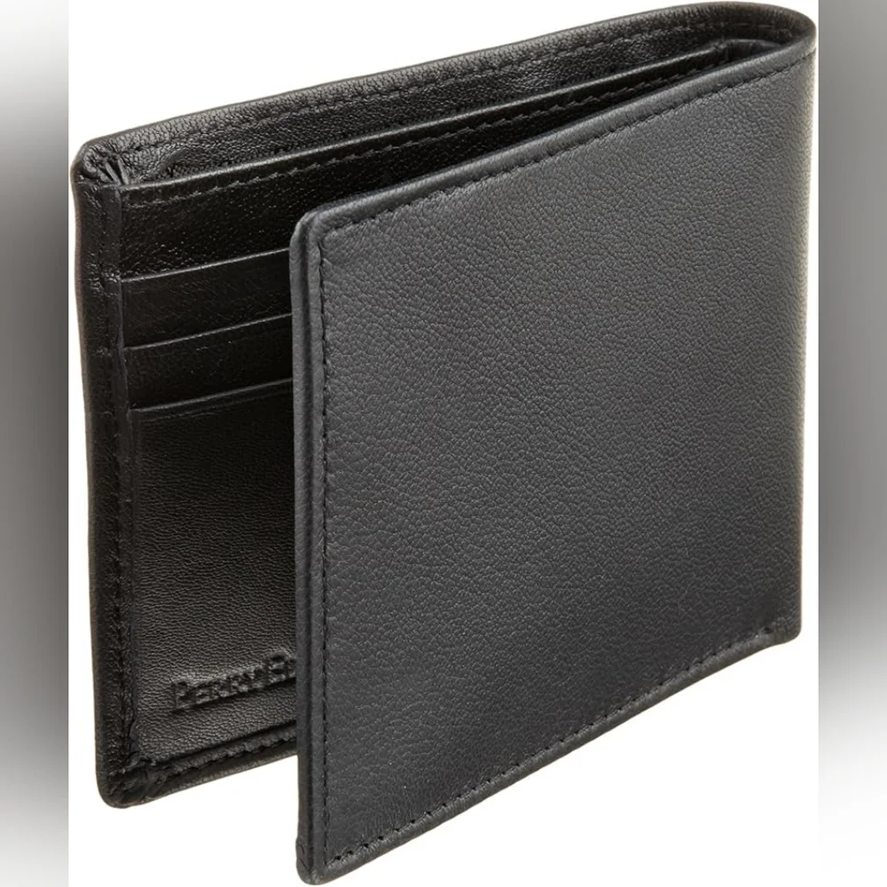 Perry Ellis Portfolio Slimfold Wallet with Bifold Closure